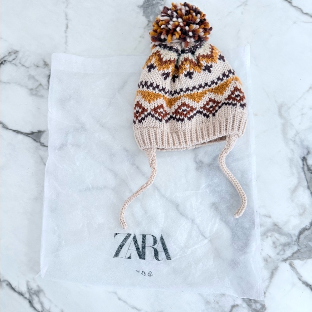 Zara Kids Patterned Pom-Pom Hat - Cream and Brown